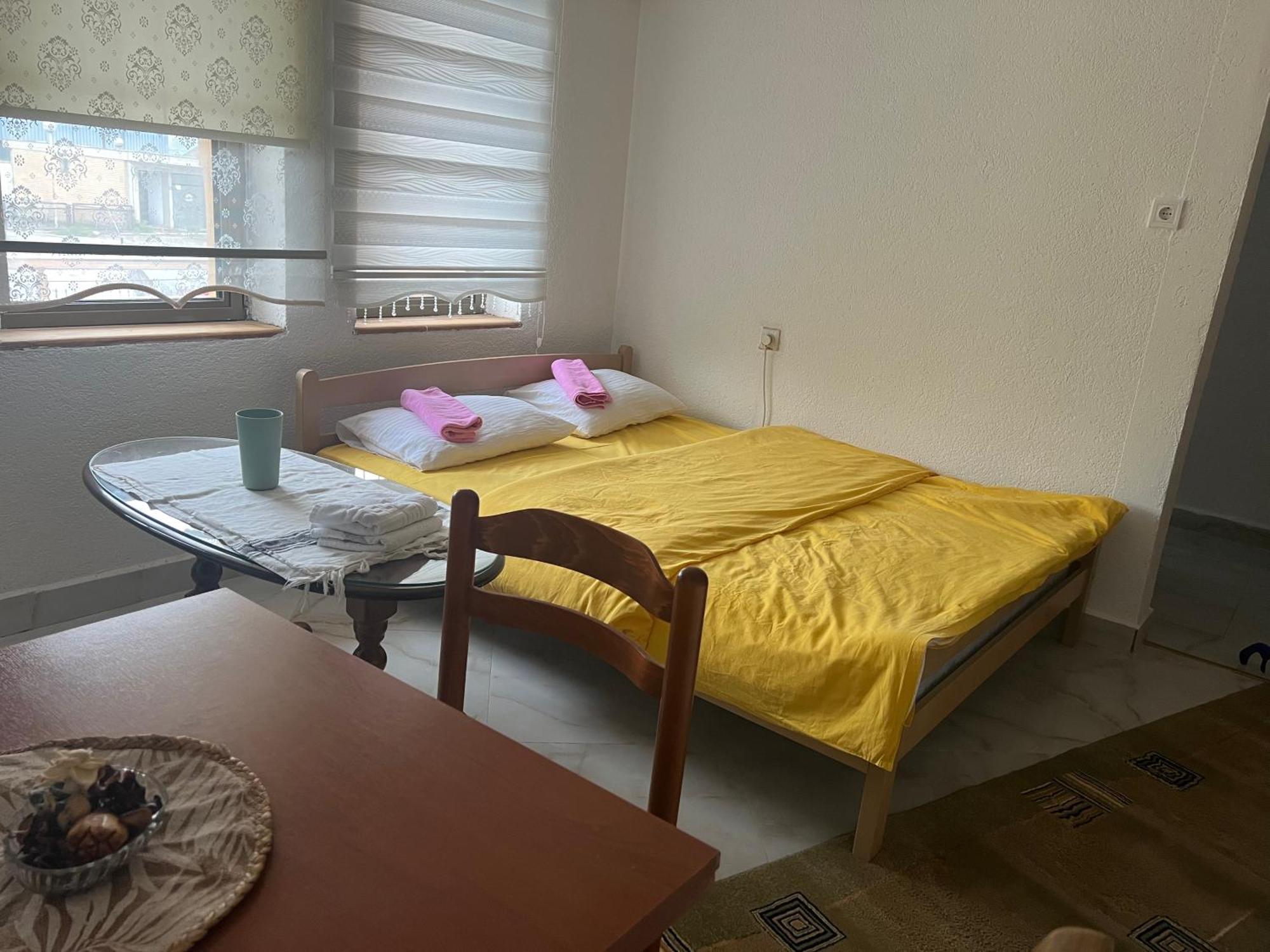 Sarah Apartments Gusinje Екстериор снимка